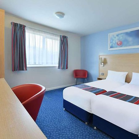 Travelodge Peterborough Central חדר תמונה
